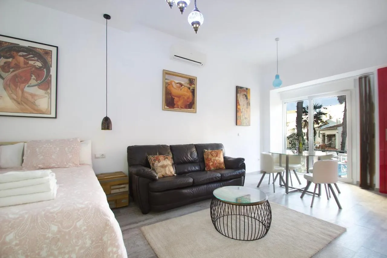 Spacious Studio In The Heart Of La Nogalera Torremolinos 0*,  Spain